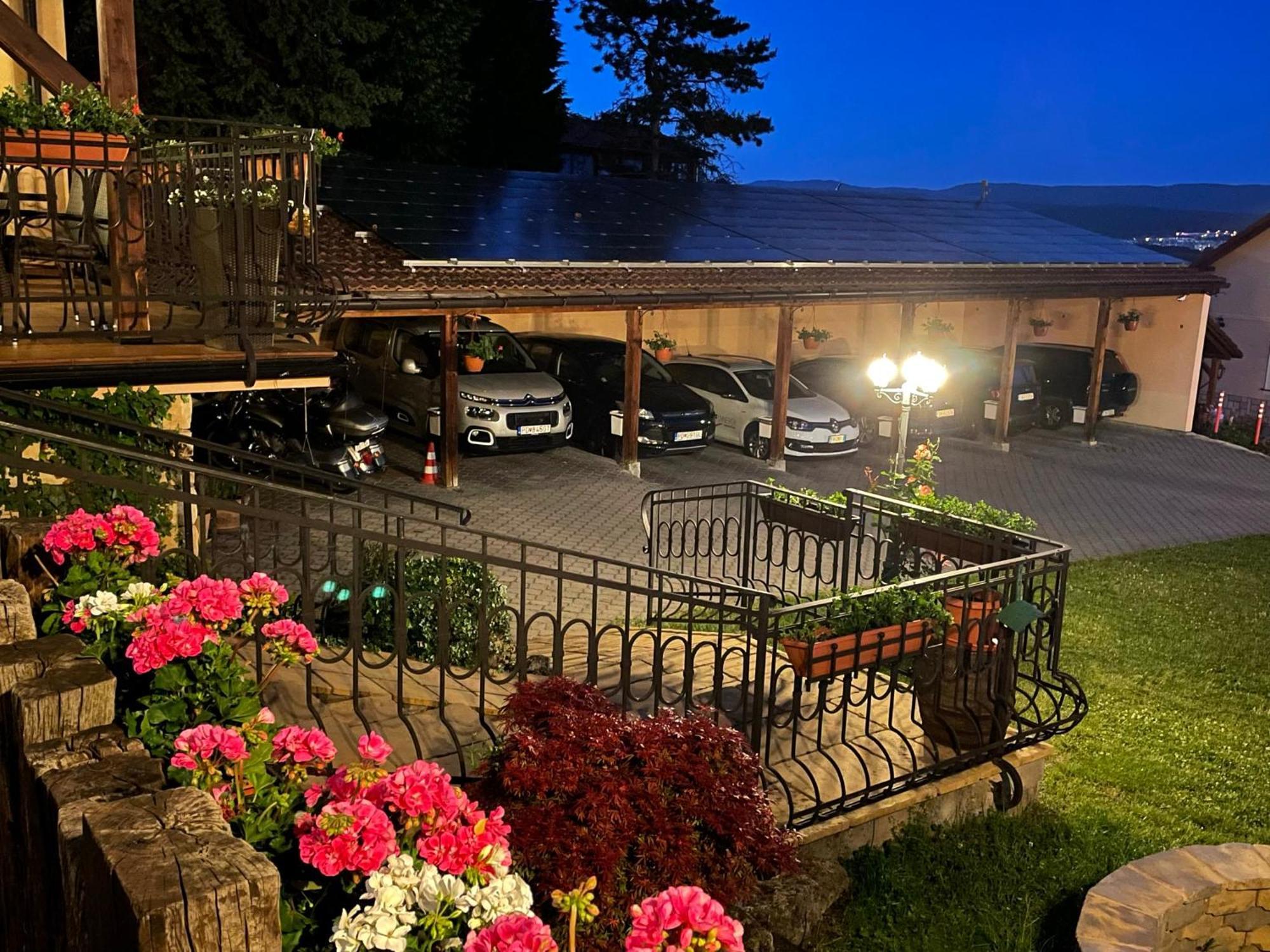 Hotel Lipa Bojnice Exterior photo